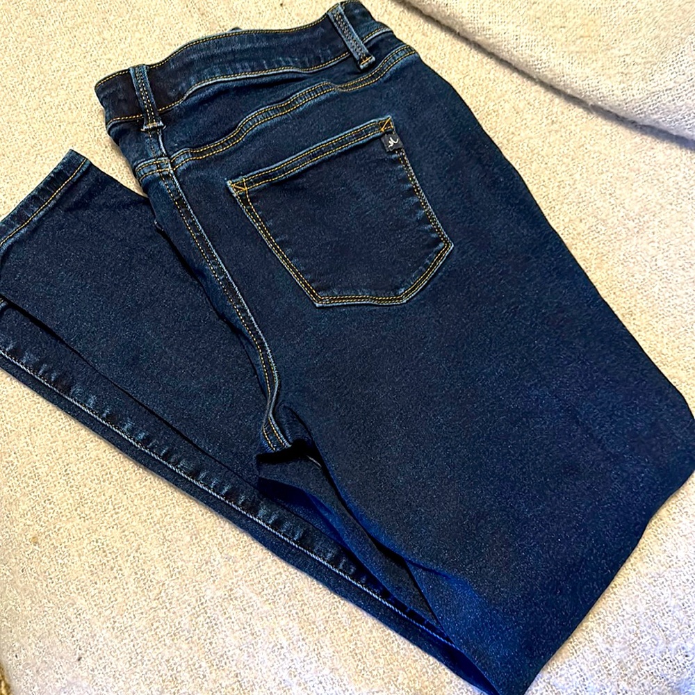 Maurice’s size Large regular skinny jeans; NWOT